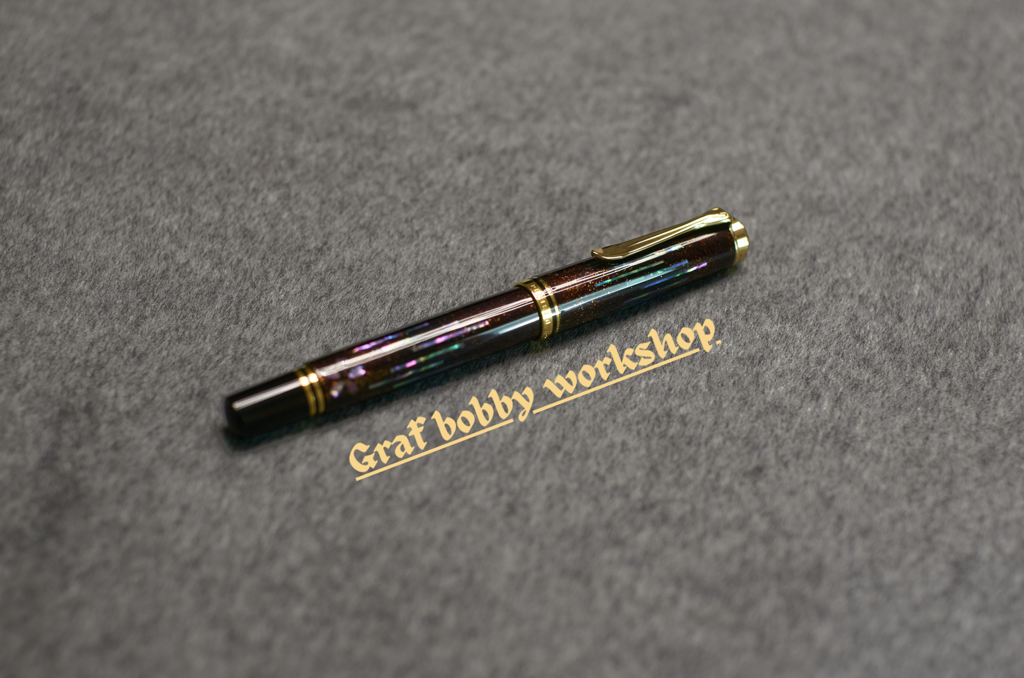 Pelikan M800/400 Black Urushi with Nashiji and Raden (Sazae Shell）