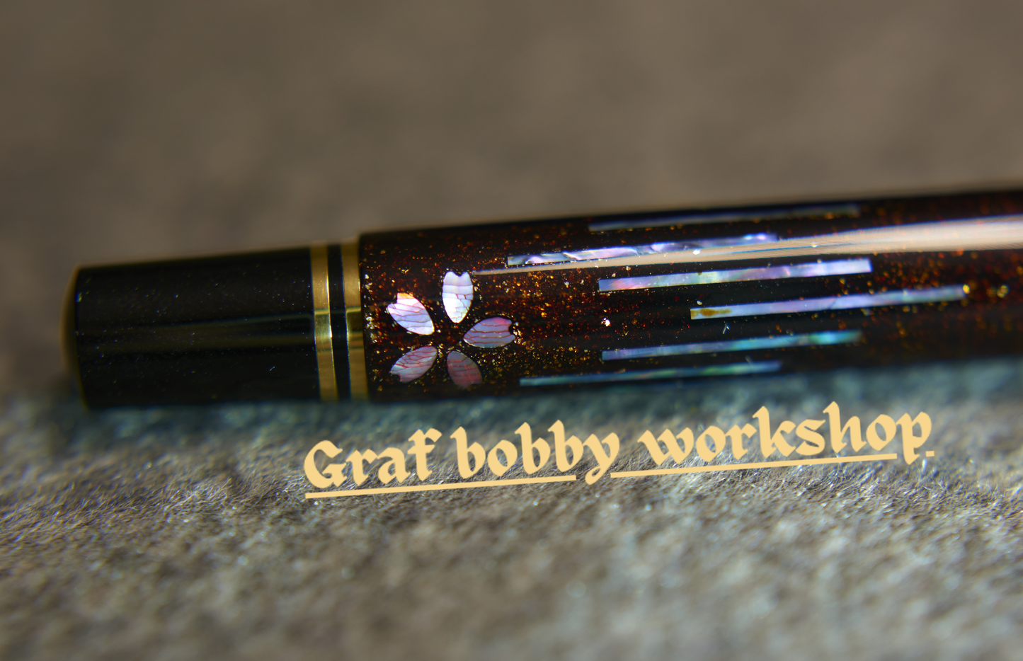 Pelikan M800/400 Black Urushi with Nashiji and Raden (Sazae Shell）