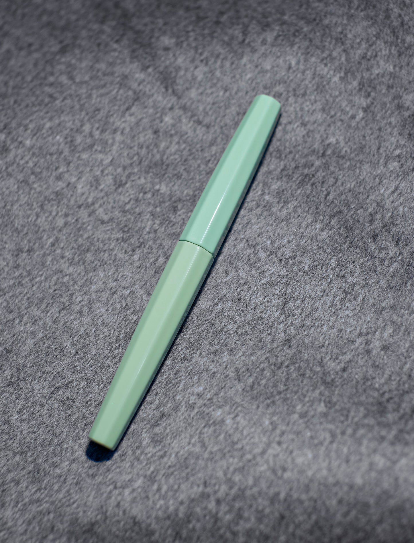 Ebonite Green Urushi Octagonal Fountain Pen Barrel, compatible with Sailor 1911L/Progear nibs.(with flaws)