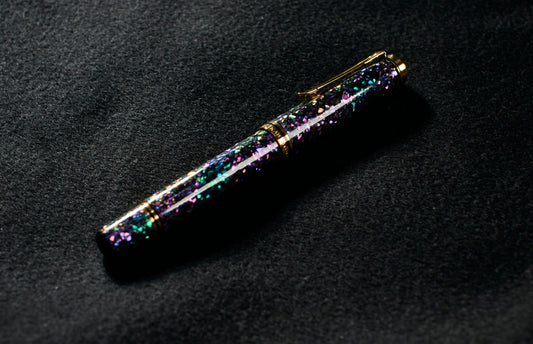 Pelikan M1000 Black Urushi with Raden（Aogai）