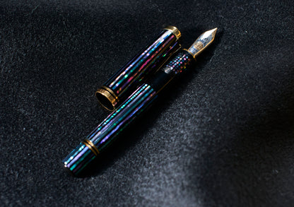 Pelikan M1000/M800 Black Urushi with Raden (Aogai)