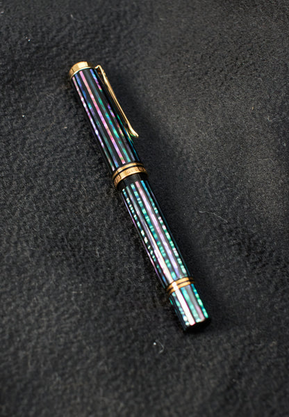 Pelikan M1000/M800 Black Urushi with Raden (Aogai)