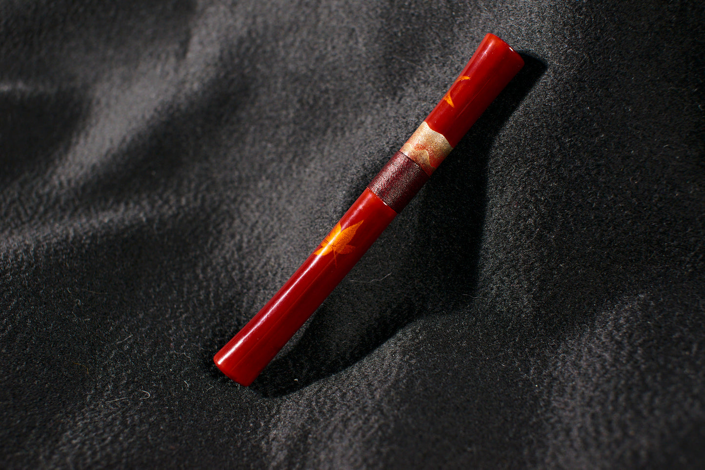 Aka-tamenuri Maple Leaf NFC Fountain Pen Barre