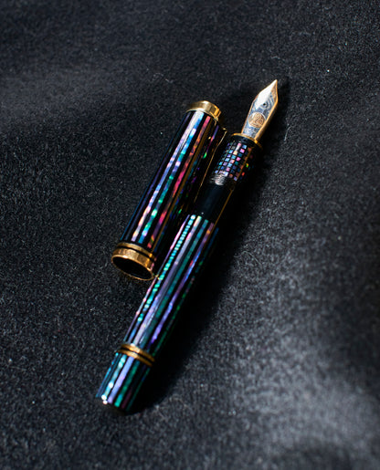 Pelikan M1000/M800 Black Urushi with Raden (Aogai)