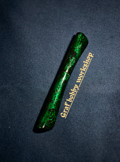 Ebonite/Ebony Red&Green Gem Sand  Dorsal Fin Fountain Pen Barrel